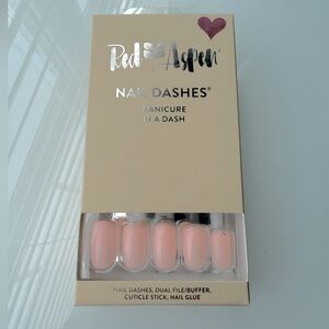 NWT Red Aspen Nail Dashes Medium Square - One in a Milly